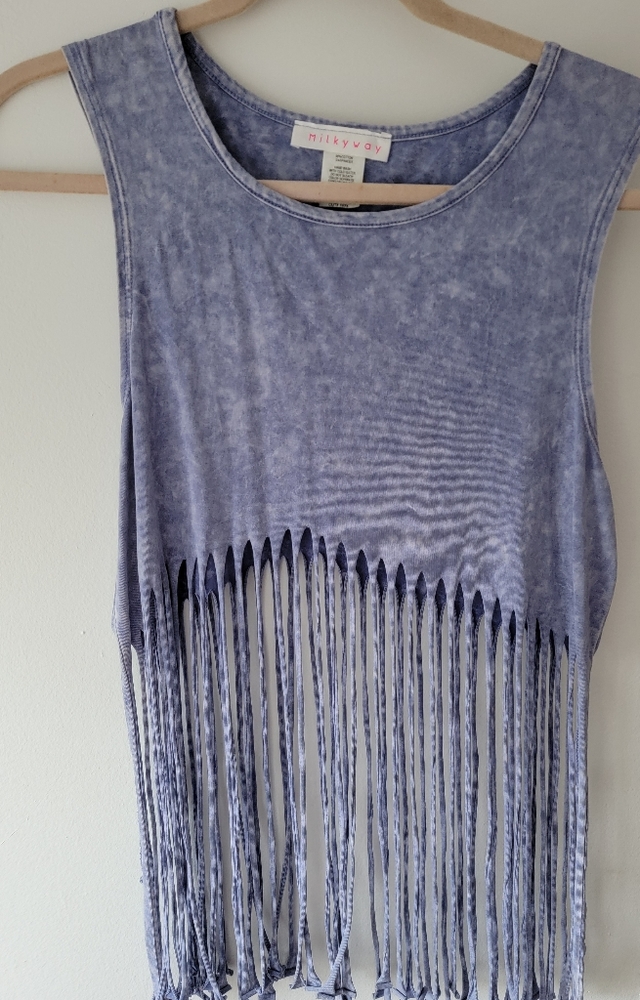 Tie dye distressed cropped top fringe